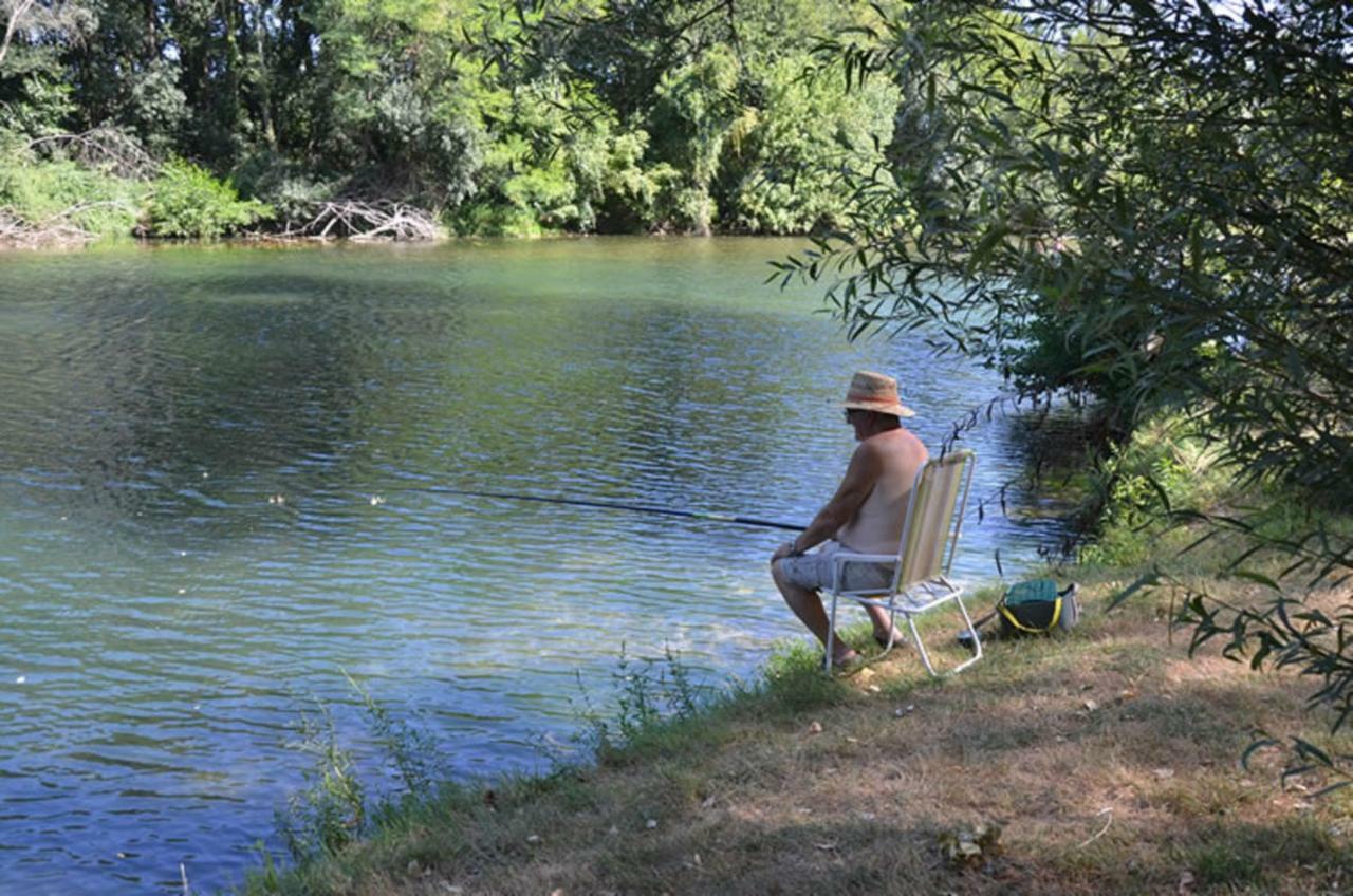 Camping Le Chassezac Sampzon Luaran gambar